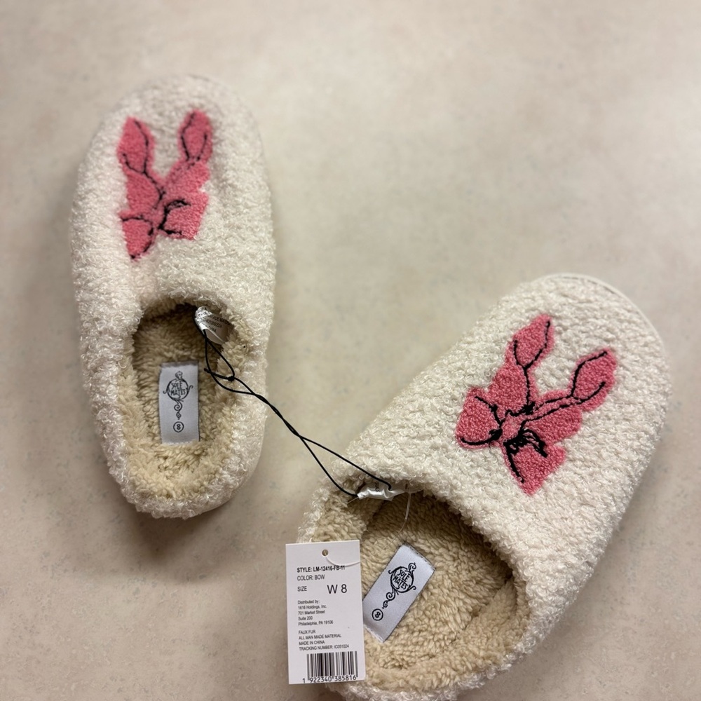New With Tags Cream and Pink Fuzzy Bow Slippers